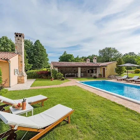 Luxury With A Swimming Pool Prodol, Marcana - 7359 *