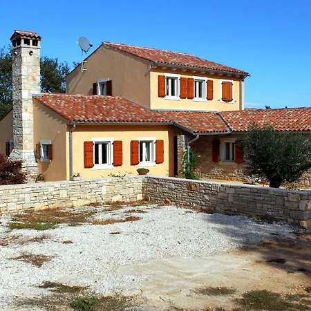 Vila Luxury With A Swimming Pool Prodol, Marcana - 7359 Krnica
