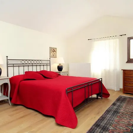 Willa Luxury With A Swimming Pool Prodol, Marcana - 7359