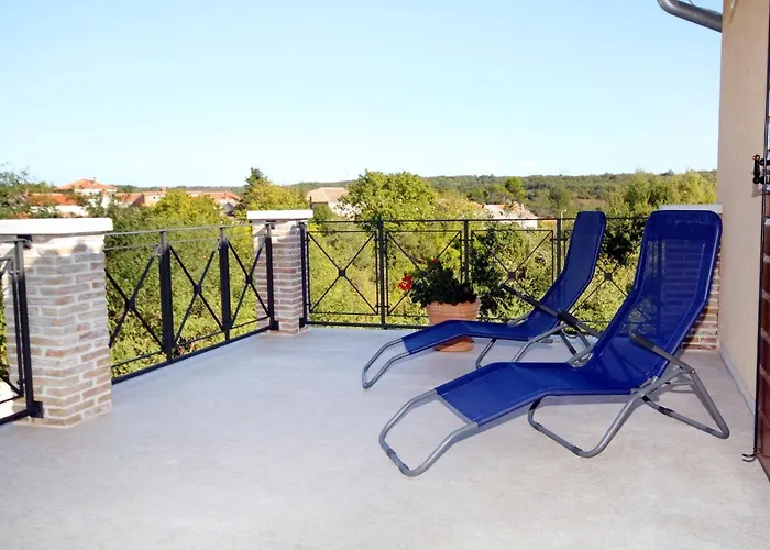 Villa Luxury With A Swimming Pool Prodol, Marcana - 7359