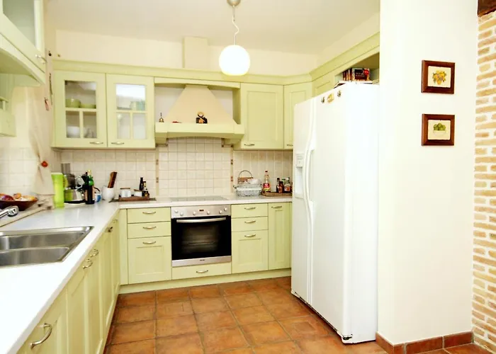 Villa Luxury With A Swimming Pool Prodol, Marcana - 7359