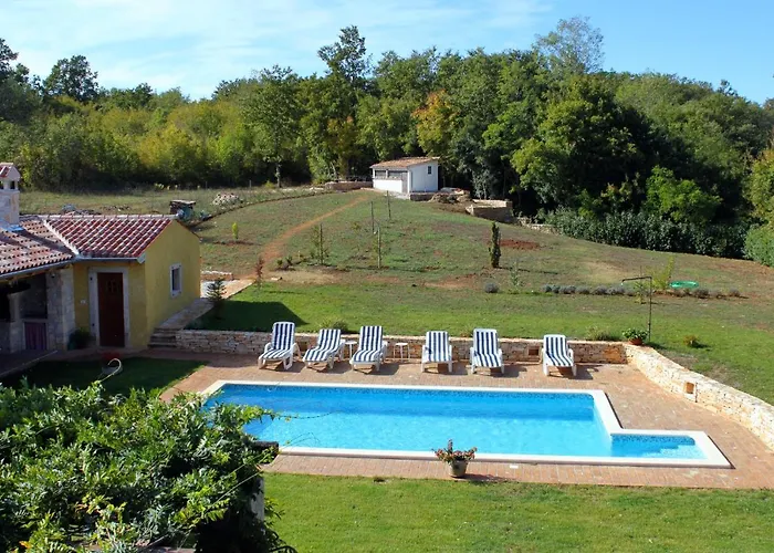 Luxury With A Swimming Pool Prodol, Marcana - 7359 Villa