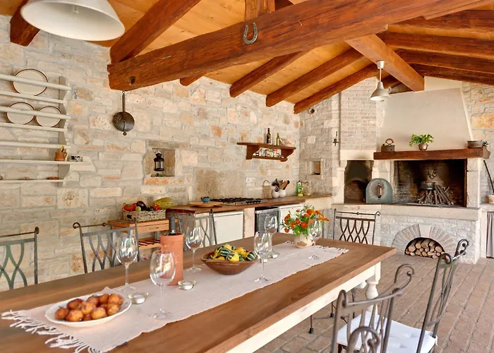 Luxury With A Swimming Pool Prodol, Marcana - 7359