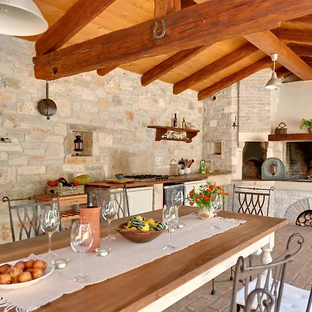 Luxury With A Swimming Pool Prodol, Marcana - 7359